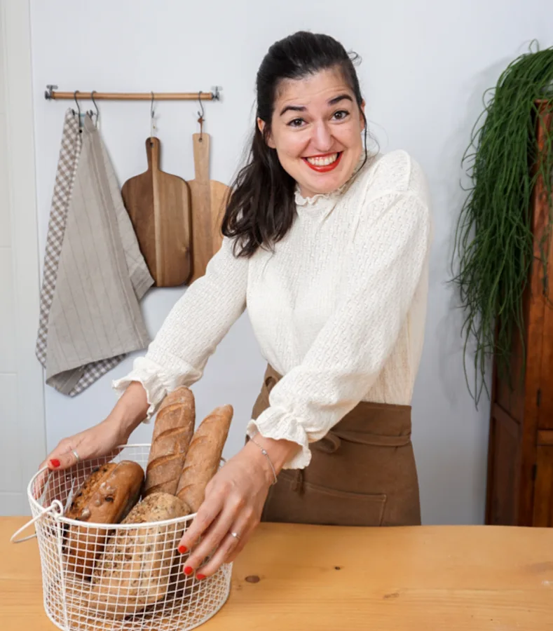Lucia Gomez creadora del curso masas y panes sin gluten