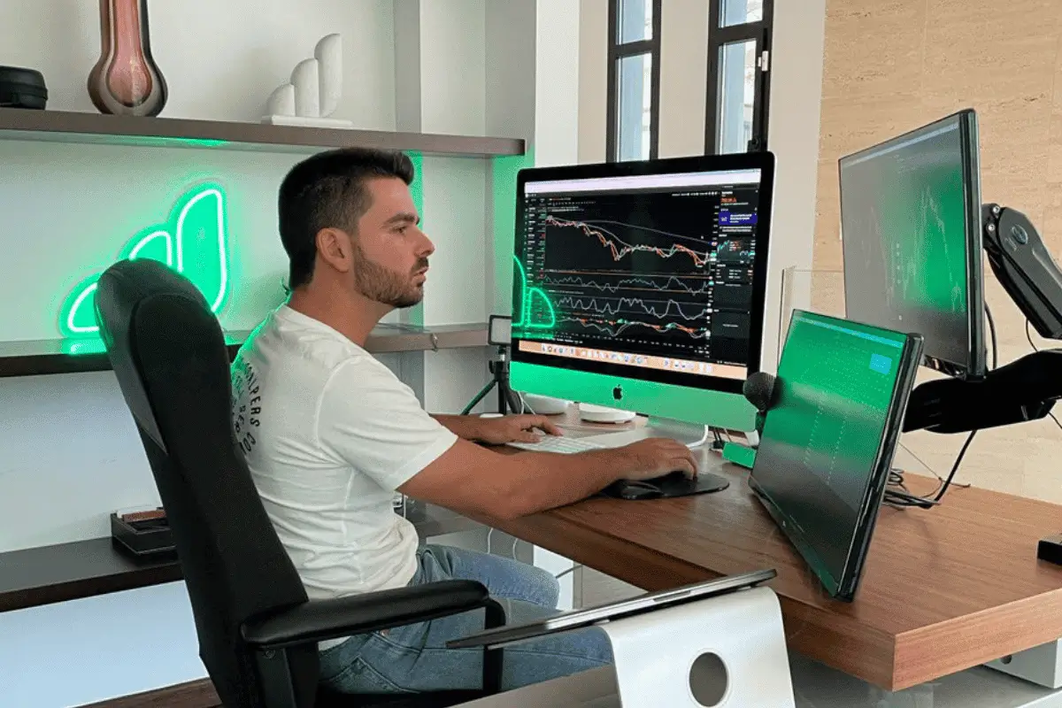 enrique moris opiniones